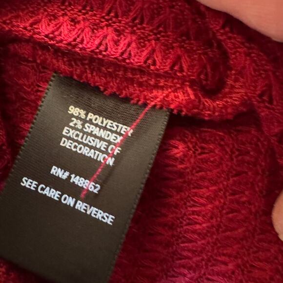 Torrid Waffle V-Neck Lace Inset Sweatshirt Rhubarb Size 4X NEW - Picture 7 of 9